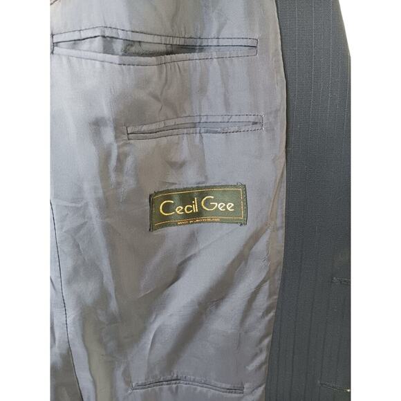 Cecil Gee Navy Blue Blazer Jacket 48 Made in Switzerland Viscose Pinstripe Hole - Picture 16 of 16